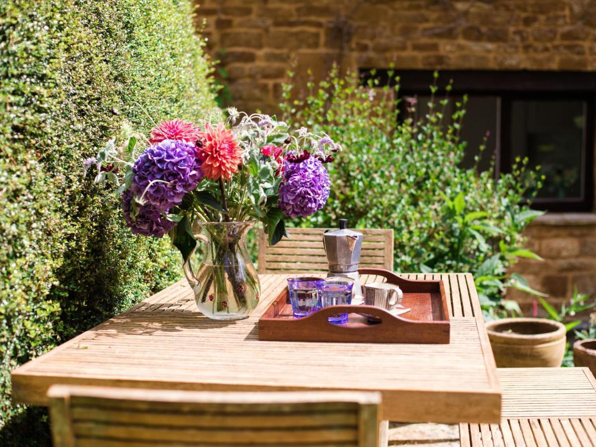 Lily Cottage Tew Exterior foto